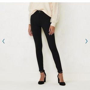 Lauren Conrad Super Skinny Ponte Pants - Size M